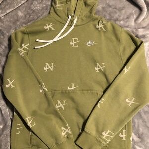 Nike Hoodie street style